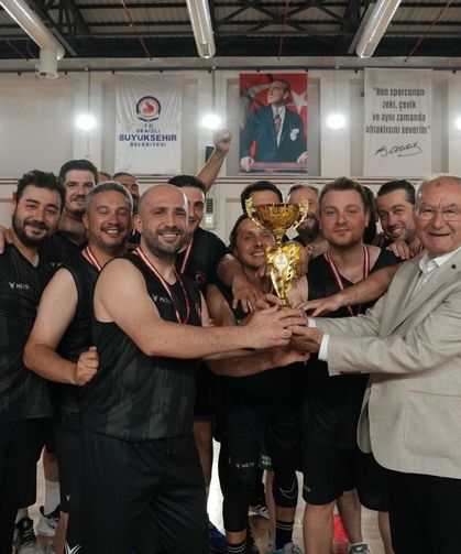 Denizli Master Cup'ta Şampiyonluk Efendiler’in