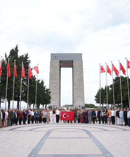 Denizli Büyükşehir’den kırsaldaki kadınlara anlamlı Çanakkale yolculuğu