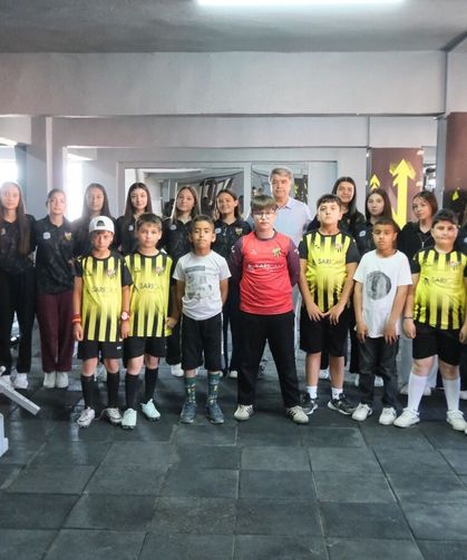 Çardak’ta Belediye Fitness Salonu Hizmete Açıldı
