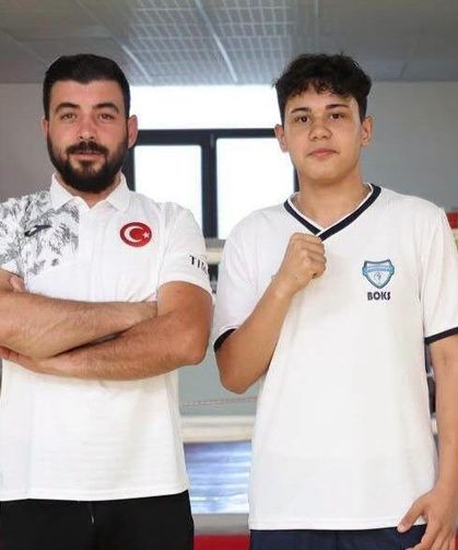 Merkezefendi'nin Başarılı Boksörleri Türkiye Şampiyonası'nda Ringe Çıkacak