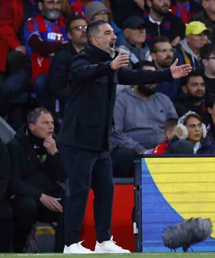 Arda Turan, Ukrayna’da yılın teknik direktörü seçildi