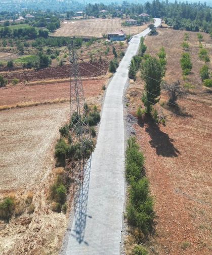 Tavas Kozlar mahallesi’nde yol çalışmaları tamamlandı