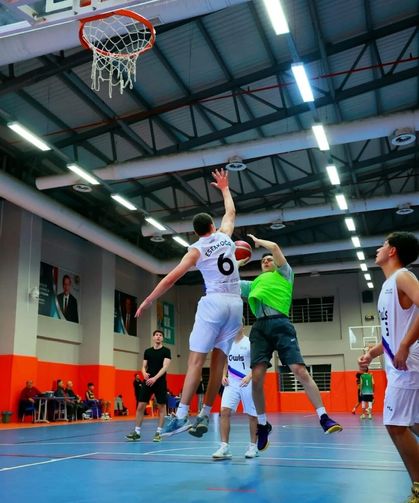 Denizli Çok Amaçlı Spor Salonu yeniden sporcuların hizmetinde