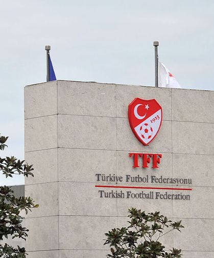 Futbolda 44 kulüp lisans aldı