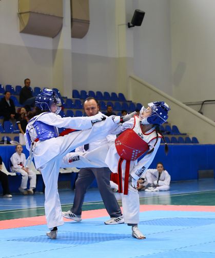 Denizli’de Okul Sporları Taekwondo Heyecanı Yaşandı