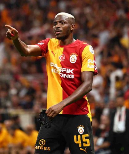 Derbi öncesi gol düellosu: Osimhen mi, Muriqi mi?