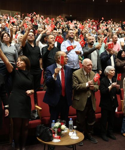 Özel PEV Okulları Cumhuriyet'in 103. Yılını "Hür" Gösterisiyle Coşkuyla Kutladı