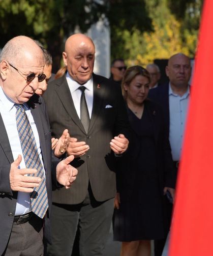 Ümit Özdağ’dan Denizli’de şehit kabirlerine ziyaret