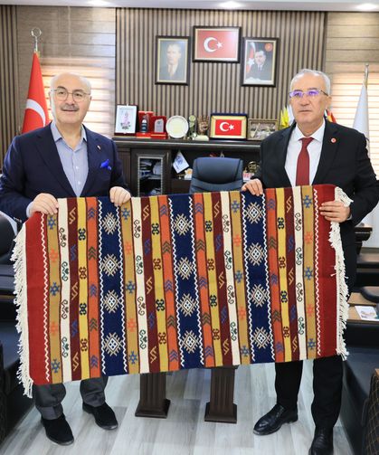 Vali Köşger'den Denizli'nin üretim merkezi Çameli'ye övgü