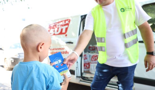 Antalya Büyükşehir Belediyesi sosyal destekleriyle hayatlara dokunuyor