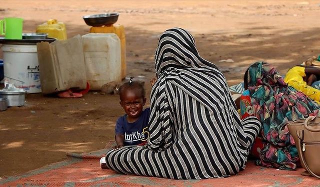 Sudan'da her 3 kişiden 2'si insani yardıma muhtaç