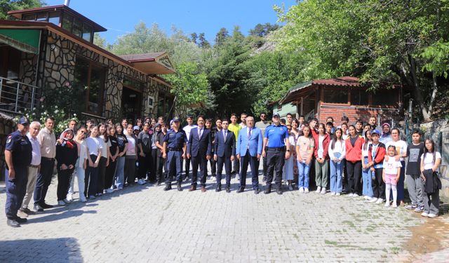 Başkan Arslan, Öğrencilerle Moral Kahvaltısında Buluştu