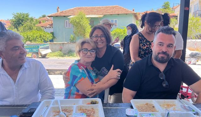 Başkan Çelik, Kuyucak’taki Aşure Hayrına Katıldı