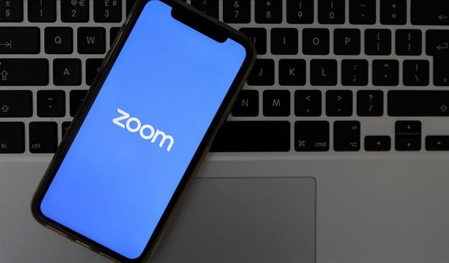 Rusya'dan Zoom'a yaklaşık 80 milyon ruble ceza