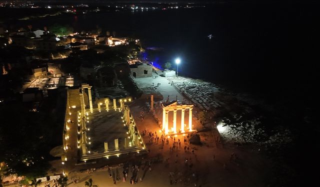 Side Antik Kenti gece daha fazla turist çekiyor