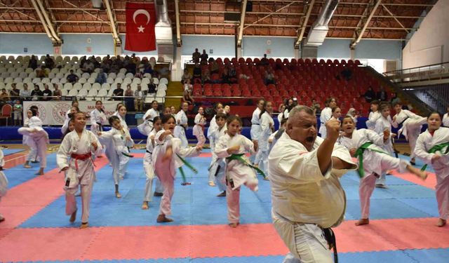 Emniyet amiri tatamiye çıktı