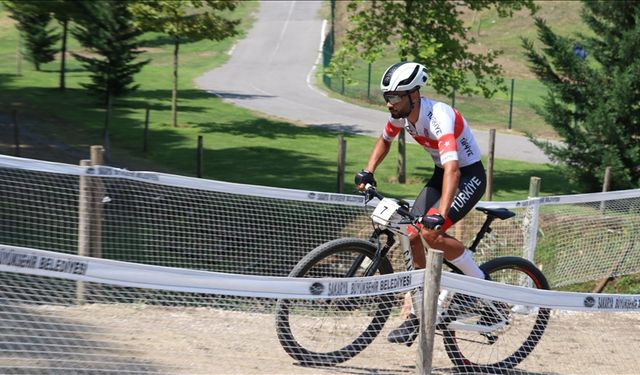 Milli bisikletçi Burak Başer'in pedalına 2026 Dünya Şampiyonası ayarı
