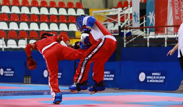 Denizli’de kick boks heyecanı yaşanıyor