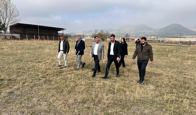 Çardak’a FIFA standartlarında yeni futbol sahası geliyor