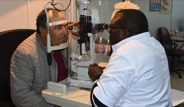 Kongolu doktor Türkiye'de kendisini geliştirip ülkesine hizmet etmek istiyor