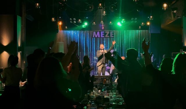 Mehmet Çevik sahneyi yıktı geçti