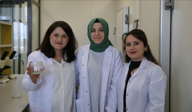 Niğde'de akademisyen doğal tohum kaplama malzemesi geliştirdi