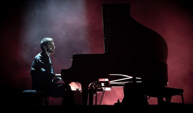 Piyanist Evgeny Grinko, aralık ayında Türkiye turnesine çıkacak
