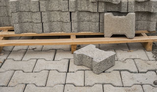 BETON PARKE, BORDÜR DÖŞEME İŞİ YAPTIRILACAK