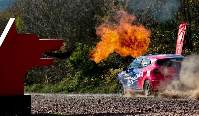 Kocaeli'de ralli heyecanı sürüyor