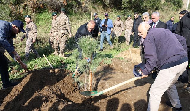 Şehit polisler adına fidan dikildi
