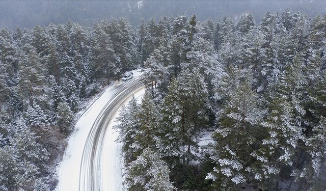 Türkiye'nin bazı bölgeleri için kuvvetli yağış ile kar ve fırtına uyarısı