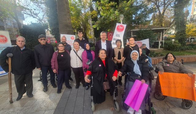 Denizlililer ‘1 Dakika Özel İnsan' etkinliğinde buluştu