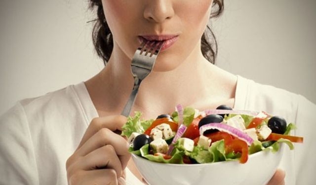 Uzmanından kışın su tüketimi ve beslenme uyarısı