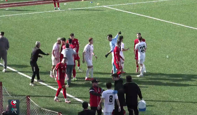 Denizli İdmanyurdu deplasmanda kayıp! 2-1