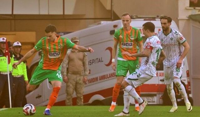 Trendyol Süper Lig: Alanyaspor: 2 - Konyaspor: 1 (Maç sonucu)