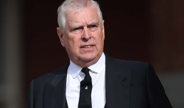 İngiltere’nin eski prensi Andrew Mountbatten-Windsor serbest bırakıldı