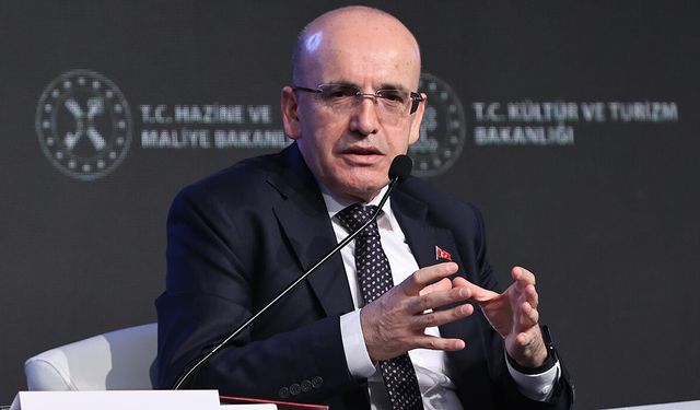 Bakan Şimşek: "2025 yılında ekonomimiz yüzde 3,6 büyüdü"