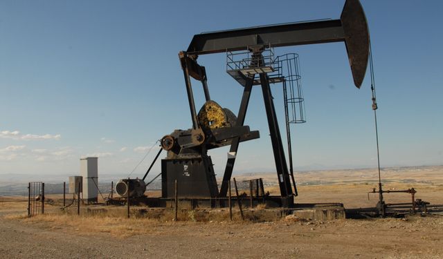 Brent petrol 80 doların üzerinde