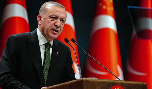 Katar Emiri Al-Thani’den Cumhurbaşkanı Erdoğan’a teşekkür