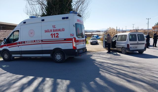 Tavşanlı'da otomobil ile motosiklet çarpıştı: 2 yaralı