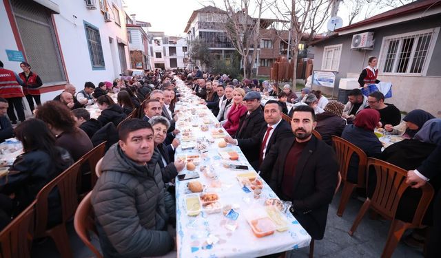 Merkezefendi Belediyesi Akkonak Mahallesi’nde İftar Sofrası Kurdu