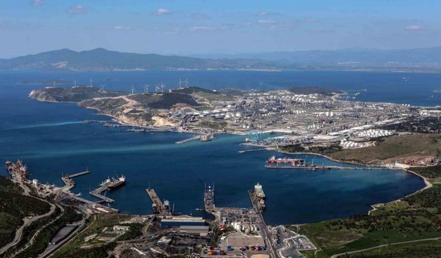 Aliağa limanları 2026'nın ilk çeyreğinde net tonda liderliğini korudu