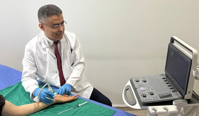 "Hidrodiseksiyon ile ağrıya değil nedene müdahale ediyoruz"