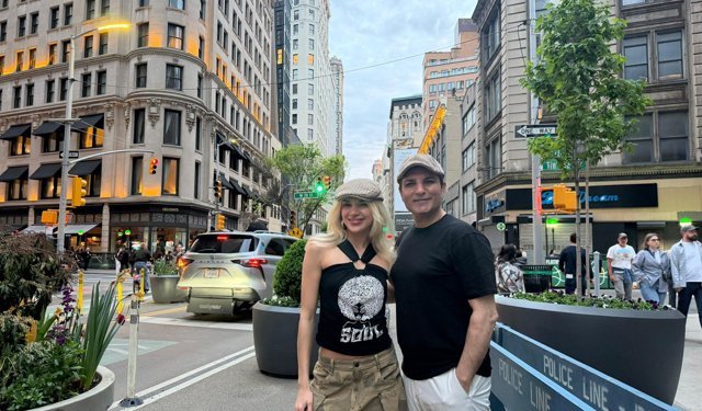 Rafet El Roman'dan New York'ta Milli Takım için yeni marş müjdesi