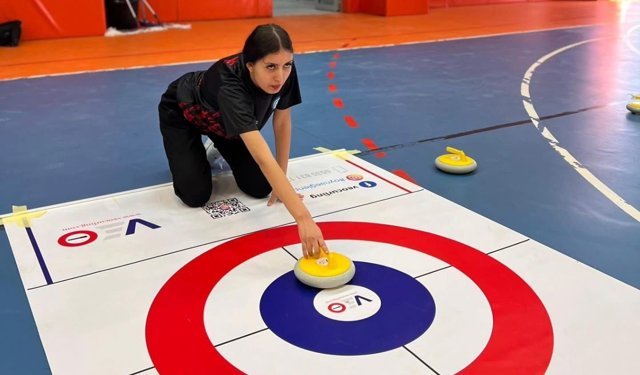 Floor curling fırtınası Denizli’de esecek
