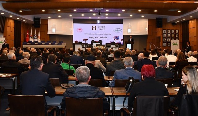 Türk pamuğunun geleceği masaya yatırıldı