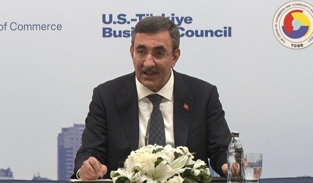 Cumhurbaşkanı Yardımcısı Yılmaz: "Yatırımcılar için stratejik bir merkez konumundayız"