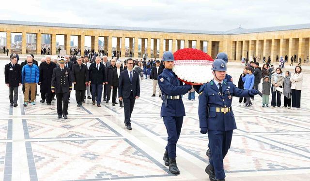 Fenerbahçe Divan Kurulu Anıtkabir’i ziyaret etti
