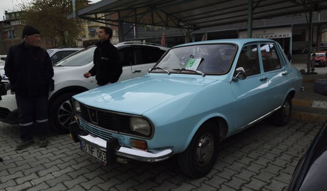Yarım asırlık klasik otomobil yeni sahibini buldu