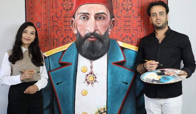 Halıyı tuvale çeviren mühendis çiftin eserleri hayran bırakıyor